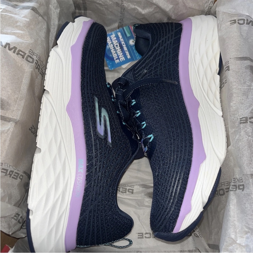 SKECHERS WOMEN'S MAX CUSHIONING ELITE 17693NVLV RUNNING SHOES Size 9.5